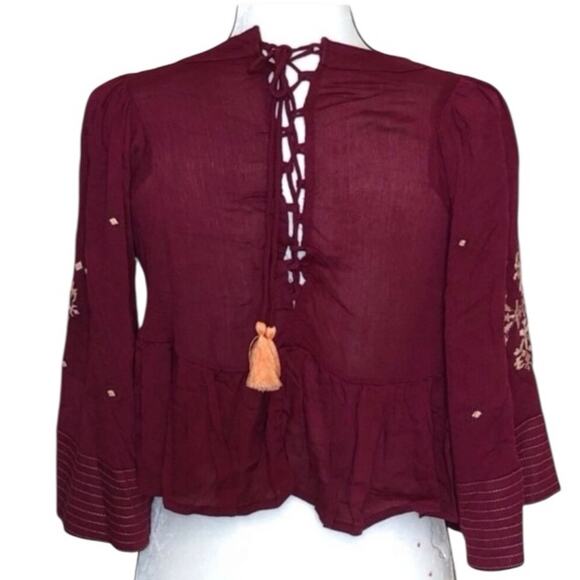 Haute Rouge Flutter Sleeve Lace Up Cropped Peasant Blouse NWT Size Medium - Picture 8 of 11